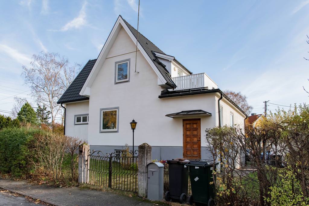 10. Isolering av vind i 2 planshus